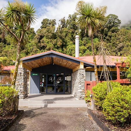 Haka House Franz Josef Hostel Екстериор снимка