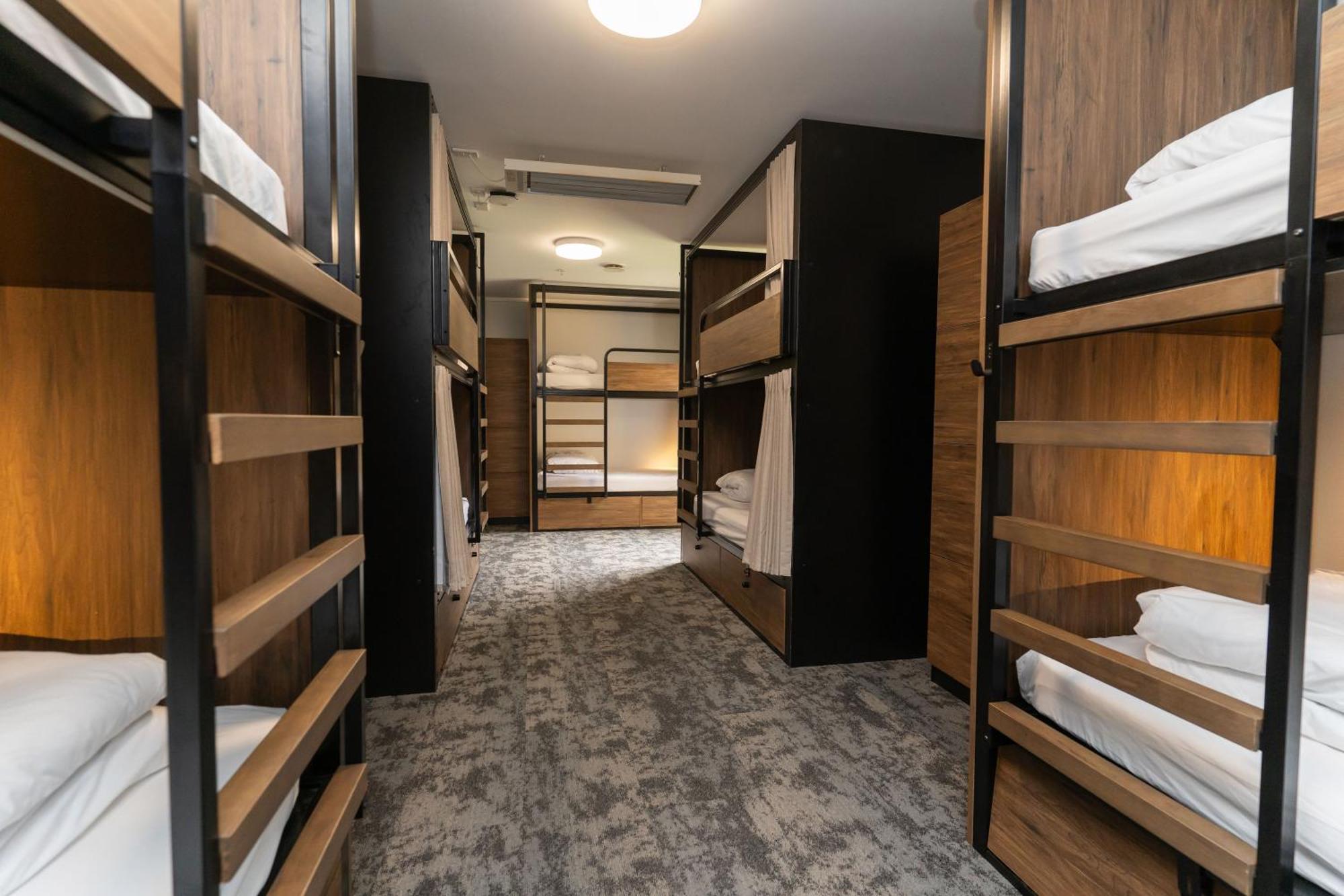 Haka House Franz Josef Hostel Екстериор снимка