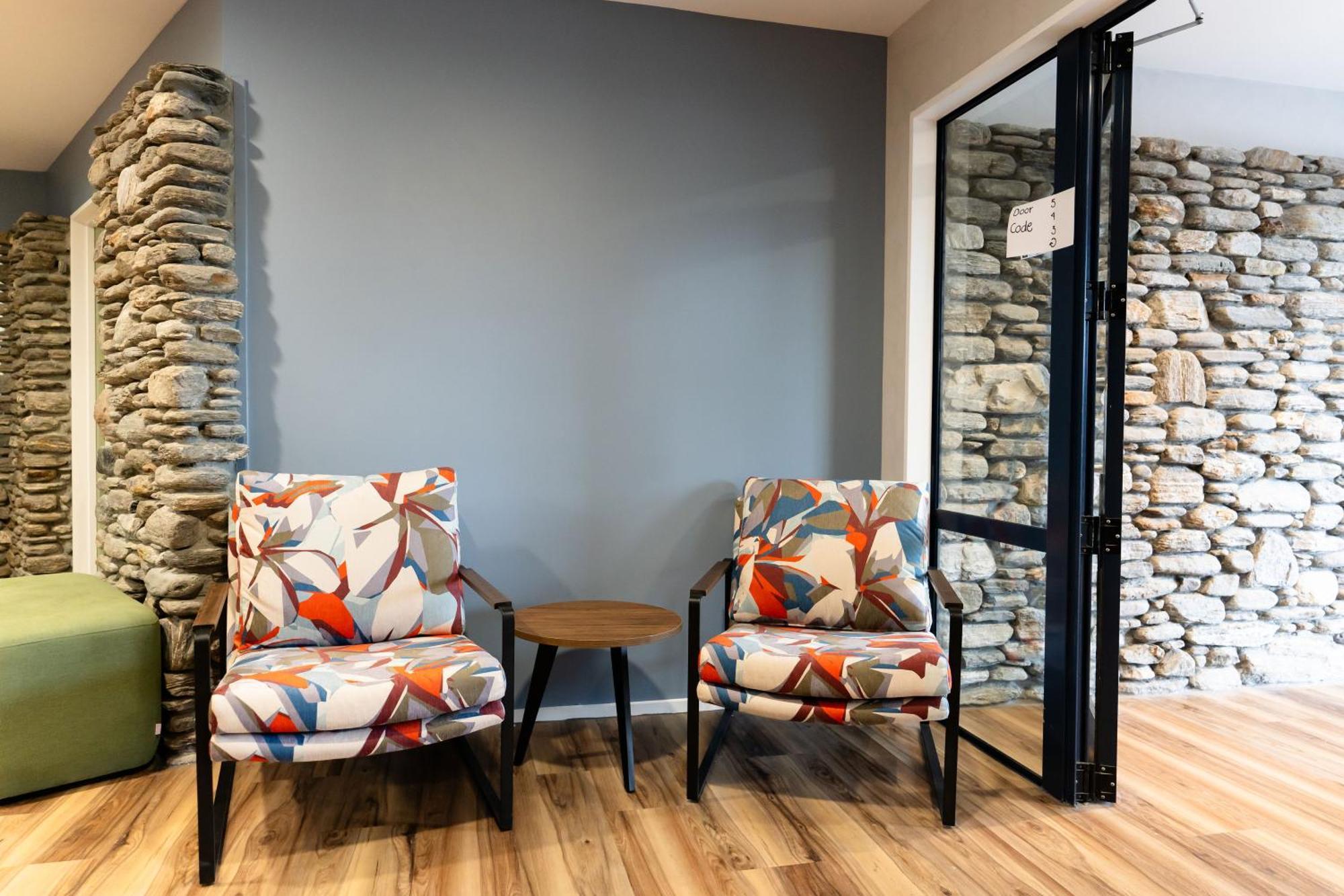 Haka House Franz Josef Hostel Екстериор снимка