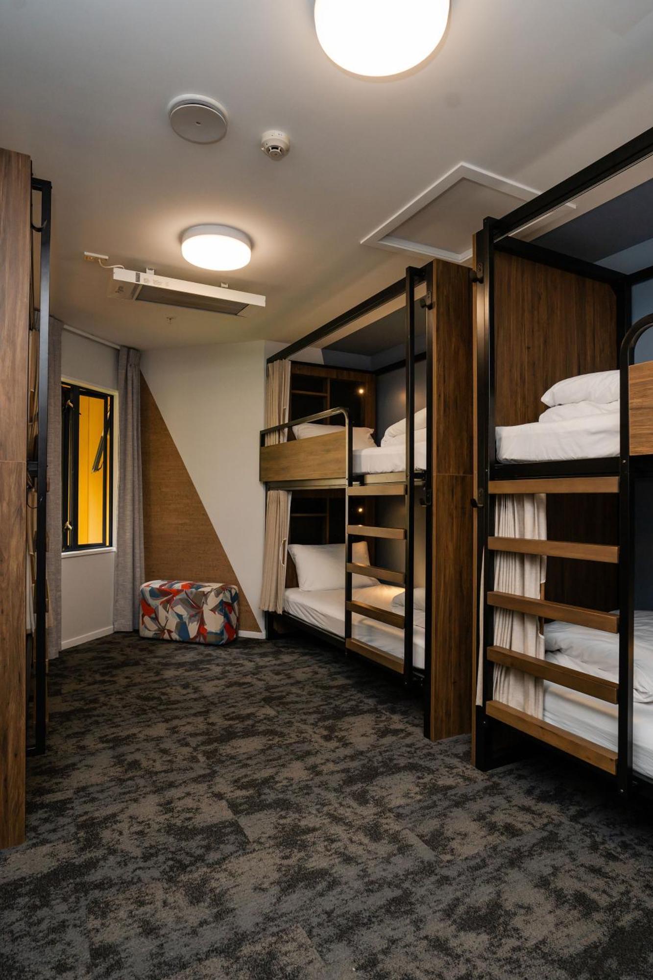 Haka House Franz Josef Hostel Екстериор снимка