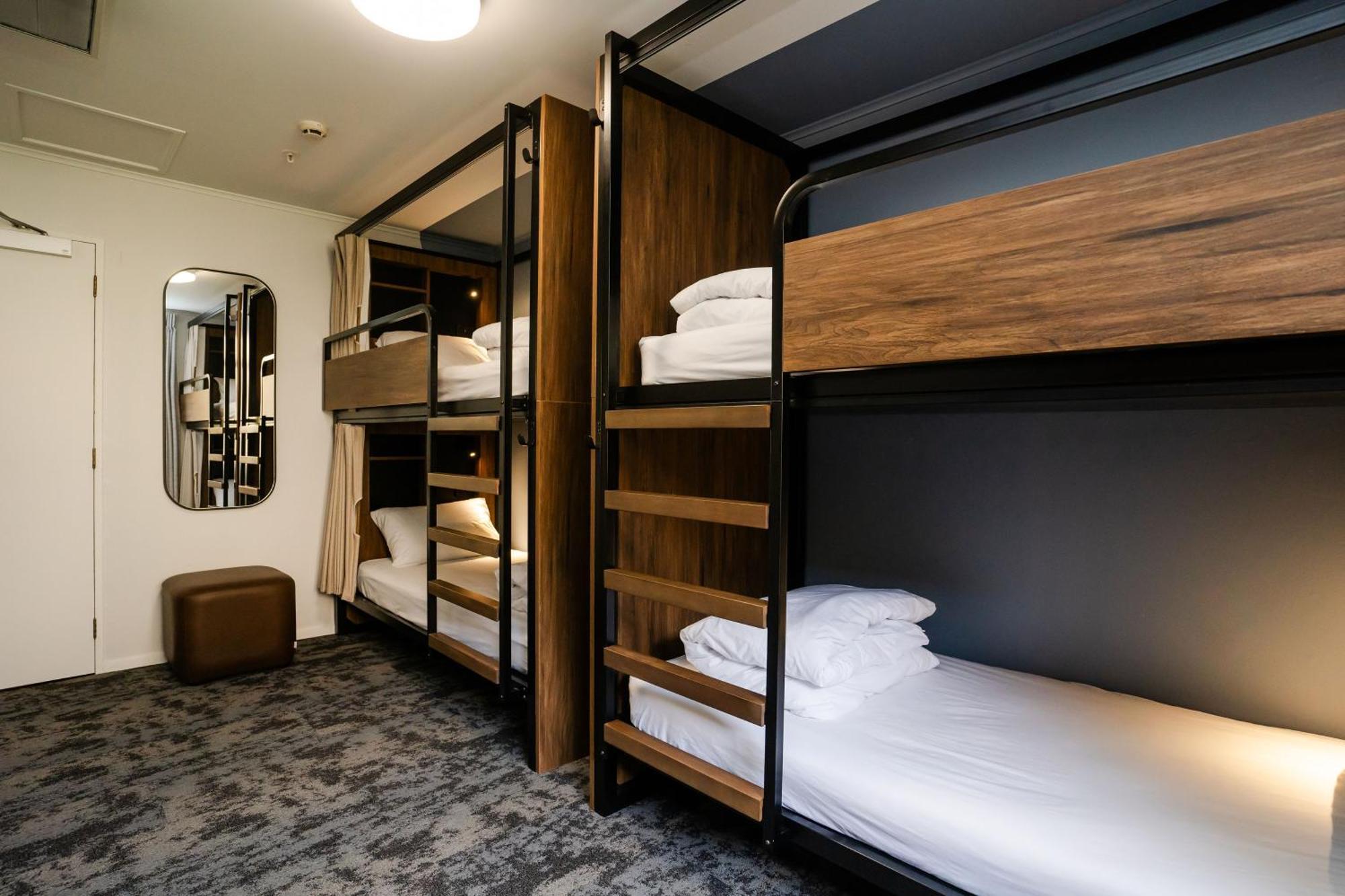 Haka House Franz Josef Hostel Екстериор снимка